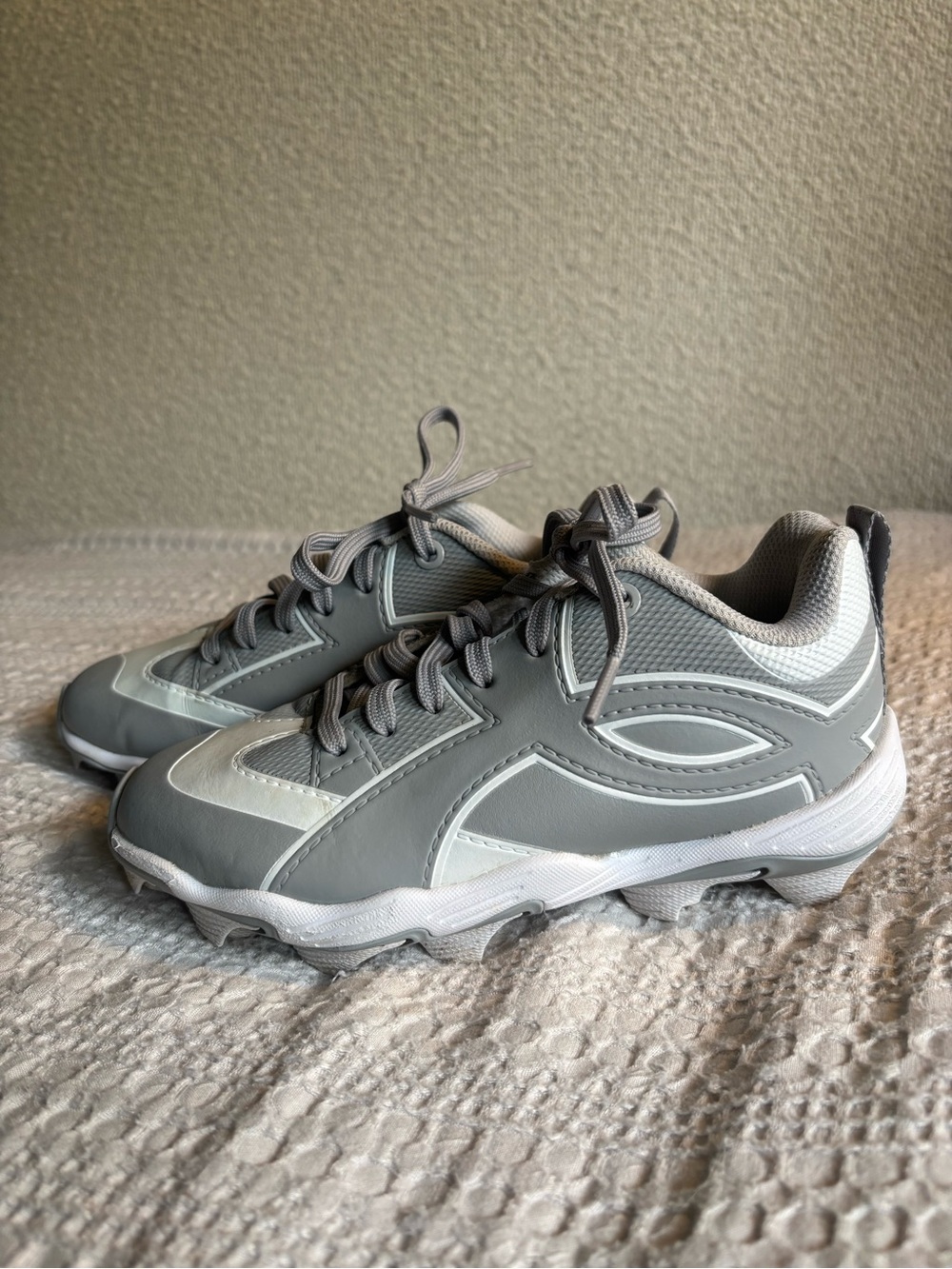 Boys Grey Athletic Sneakers - Lightweight Casual Trainers